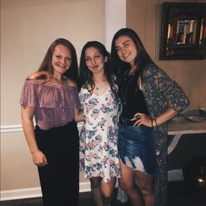 Meet your Posher, Eden